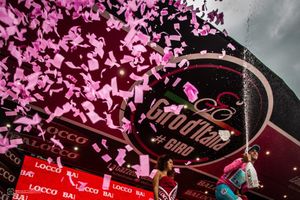 Giro: En route pour les sommets !