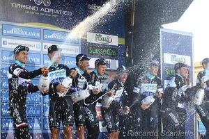 Tirreno: Les années se ressemblent pour OPQS!