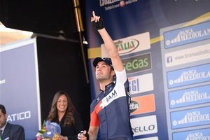 Tirreno: Pelucchi mâte les cadors