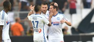 Marseille prend les rênes