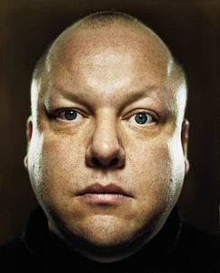 Que de bonheeeeeur de voir que les Pixies !! sont plus que de retour en grande grande forme avec un LP2 et 4 Inédits, je suis de retour dans les années Courchevel où une petite Entrecote Roquefort à 5 heure du matin s'imposée avant d'embaucher faire kouglofs et brioches moelleuses comme nos esprits libres et insoumis !!