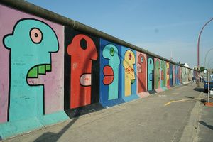 La véritable histoire de la chute du mur de Berlin