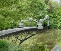 Pont métallique imprimé