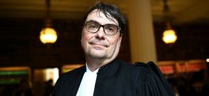 «En l'état actuel du texte, la France peut basculer dans la dictature en une semaine»