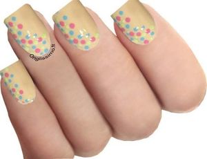 Nail art confettis au dotting tool