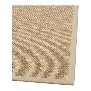 Nettoyer un tapis en sisal