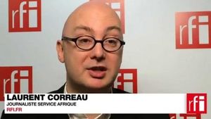 Tchad: L’envoyé spécial de RFI Laurent Correau a été giflé et expulsé du Tchad manu militari