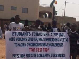 Ouagadougou/2IE : Les étudiants tchadiens décident « de camper à l’ambassade »