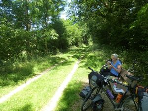 1. Bretagne St Armel, Questembert, la Vélodyssée de Malestroit à Roscoff