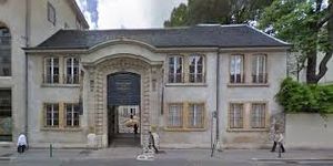 a faire savoir / petition pour musee des tissus