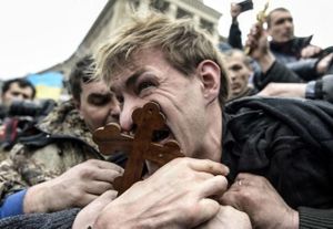 UKRAINE UN GOUVERNEMENT QUI RENOUE AVEC LE FASCISME