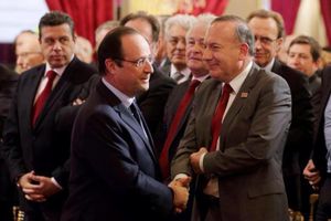 POUR EUX LE SEUIL D'ACCUEIL EST LA MAISON DU MEDEF