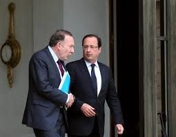 Monsieur Gattaz à l'issue de son entretien en vue de son embauche comme ministre de Hollande valls