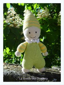 Lutin aux couleurs printanières