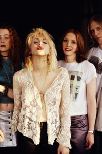 Hole : Live audio, virgin megastore, Londres (1995)