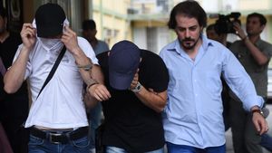 Turkio : Ondo da arestadoj : la opozicio timas kaptilon