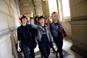 Procès Femen : renvoi au 19 février