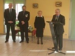 Remise des insignes de Chevalier dans l'ordre national du Mérite à Madame Renée GRENIER, le 15 février 2014.