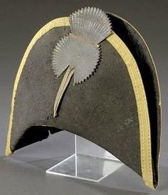 chapeau de bras (illustration Prices4antiques)