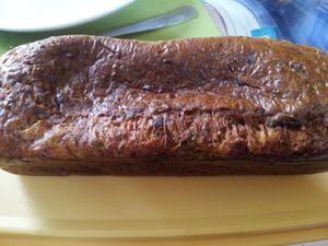cake aux courgettes, herbes du jardin et comté
