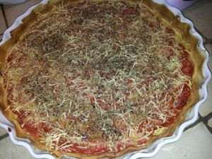 Tarte moutardée à la tomate
