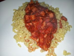 spaghetti au poulet à l'espagnole