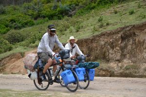 Cuzco - Abancay - 338 km en vélo et plus de 100 km de rando - Incas, ruines et petites bêtes...