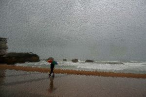 Ecoute la pluie - Michèle Lesbre