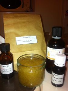 Masque gommant anti ride au psyllium