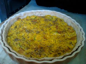 Quiche provençale au tofumé à la courgette et aux olives