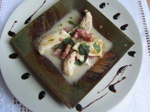 Poulet aux lardons, coco et coriandre