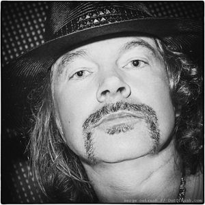 Bon Anniversaire à Axl Rose & Duff McKagan !!!