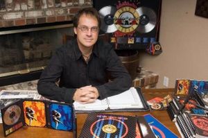 Craig Duswalt, l'ancien manager personnel d'Axl Rose sort un livre sur ces années "Guns N' Roses"