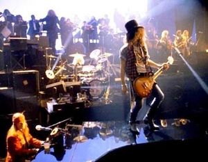 Slash se confie au sujet du clip de "November Rain"