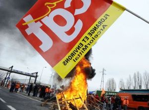 Non aux prélèvements obligatoires en faveur des syndicats !