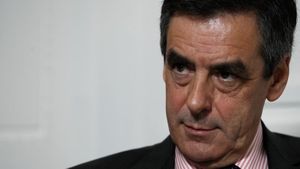 Fillon affaiblit l'UMP