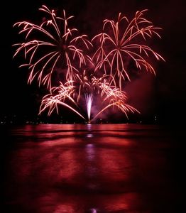 FEUX D'ARTIFICES LES NUITS D'OR