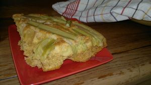 Gâteau à la rhubarbe façon tatin