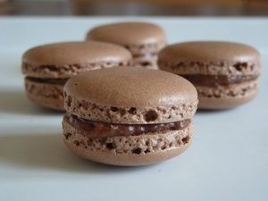 Macaron chocolat noisette