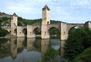 Saint-Cirq-Lapopie et Cahors