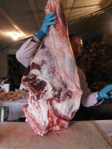 ça y est, j'ai vu la découpe d'un bœuf de boucherie !