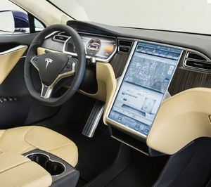 Tesla en "presque" automatique