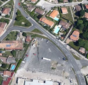 De l'amiante dans l'enrobé de la chaussée expliquerait l'arrêt des travaux à St Médard en Jalles comme à ailleurs dans la CUB