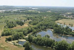 La voie est libre pour un golf, un hôtel, des bureaux et commerces: dans une zone humide Natura 2000 qui plus est! Cela se passe dans notre belle "métropole" qui prétend préserver 55 000ha d'espaces NATURELS!
