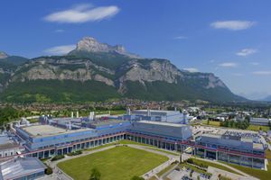 Débrayage à ST Microelectronic Crolles !