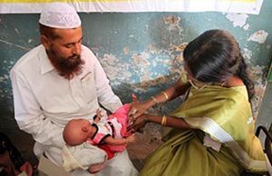 La poliomyélite enfin éradiquée en Inde.