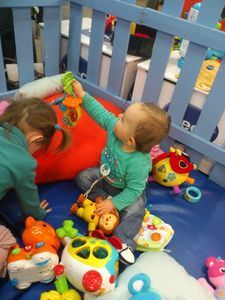 Echantillons gratuits, jeux pour bébé, conseils pour les parents : bienvenue au Salon Baby !