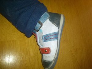 Ça y est ! J’ai Enfin mes Premières Chaussures de Bébé !