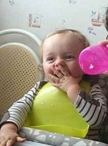 Moi, N., 18 mois, 14 dents et déjà des attitudes de grand !