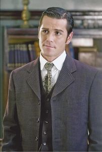 Murdoch Mysteries : "Dinosaur Fever" S2 ep 3